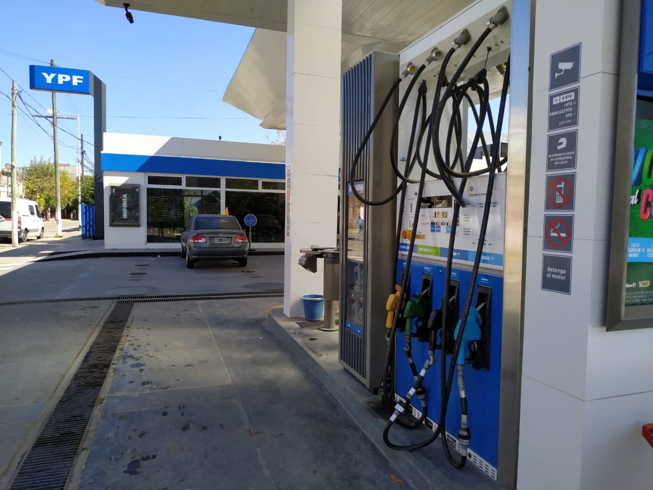 99fbd6fe 9537 43f2 b6c7 2b7af7288948