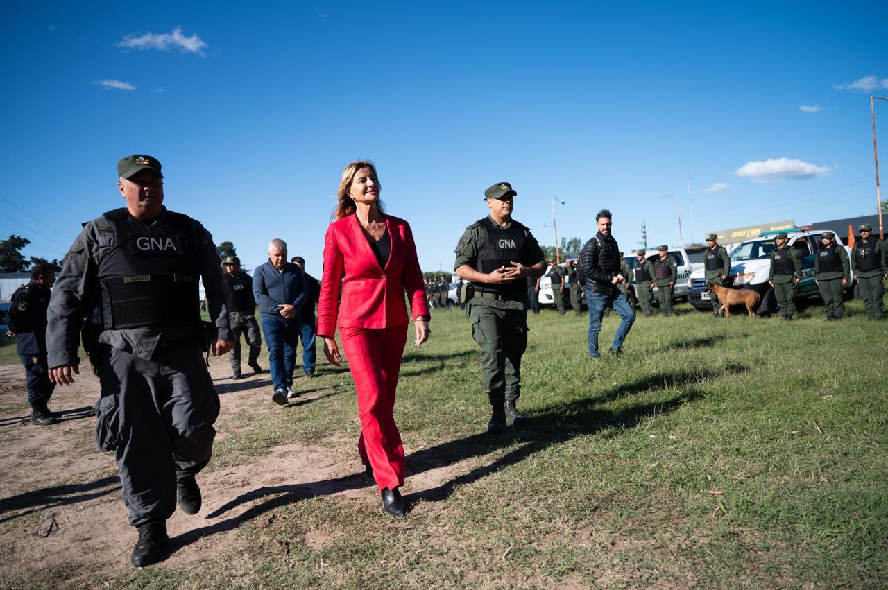 b81f9b27 2685 40b4 87e3 488f3a2ba6a6