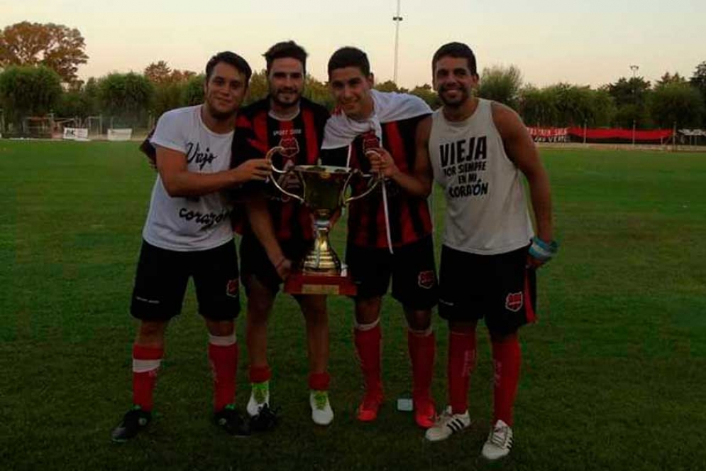 Mat&iacute;as Acosta, Mart&iacute;n Arana, Facundo Arrieta y Guido Saiz. //Foto: El Aut&oacute;grafo Deportes.