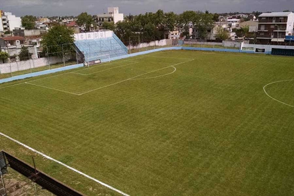 Ca&ntilde;uelas viaja hasta Z&aacute;rate para enfrentar al CADU. 