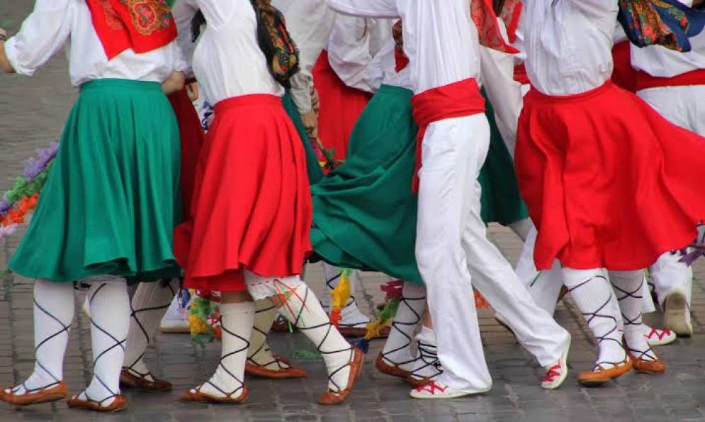 Vendr&aacute;n bailarines de Capital Federal y las provincias de Buenos Aires, C&oacute;rdoba y La Pampa.