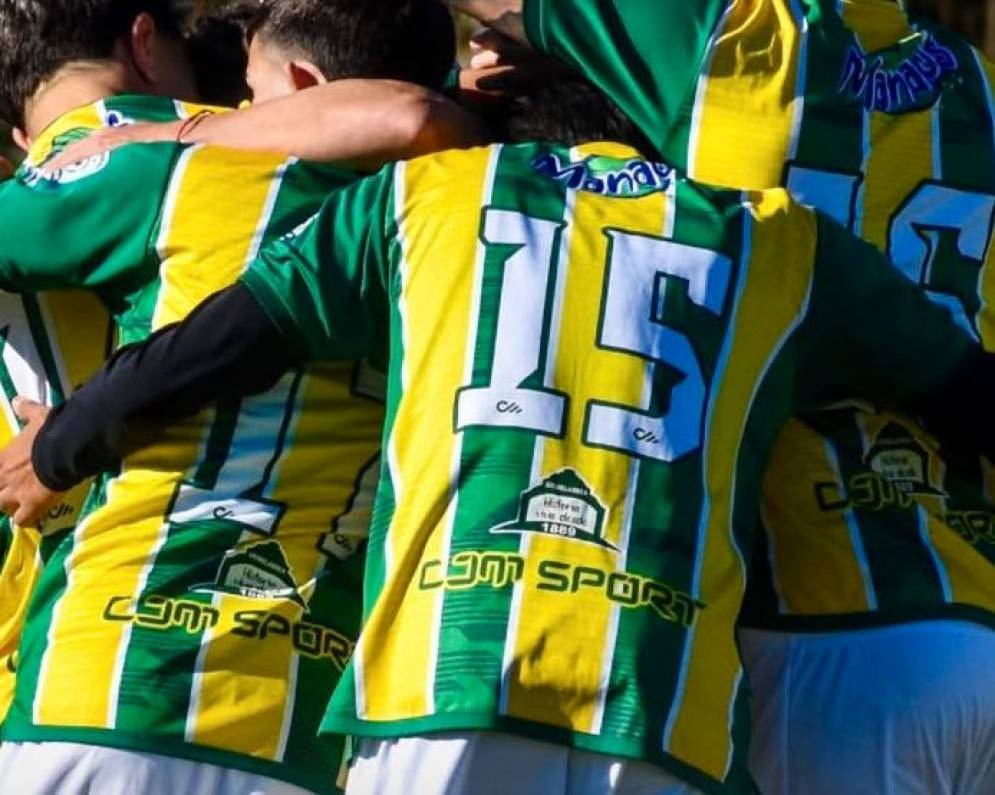 En 2027 Uribe jugar&iacute;a en AFA con todas sus categor&iacute;as. 
