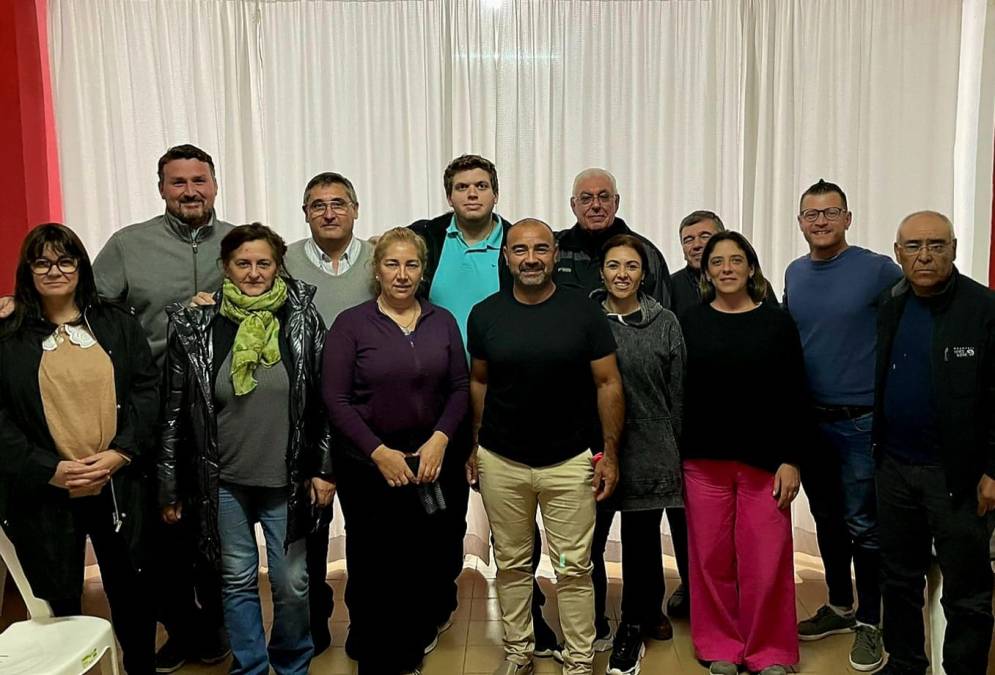 El encuentro se celebr&oacute; en la sede de calle Mitre. Ser&aacute; dif&iacute;cil que puedan acordar una lista en com&uacute;n.