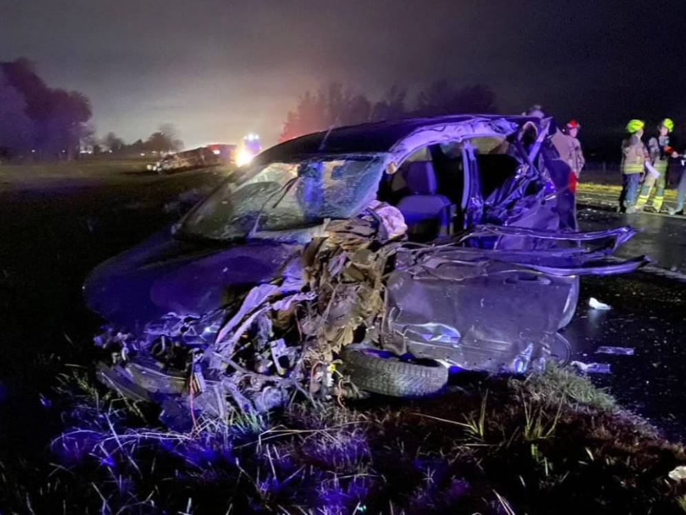 La EcoSport que conduc&iacute;a N&uacute;&ntilde;ez. (FOTO: Bomberos Voluntarios de Ca&ntilde;uelas).