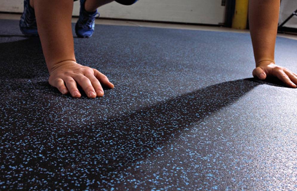 Renovar&aacute;n el piso del espacio.