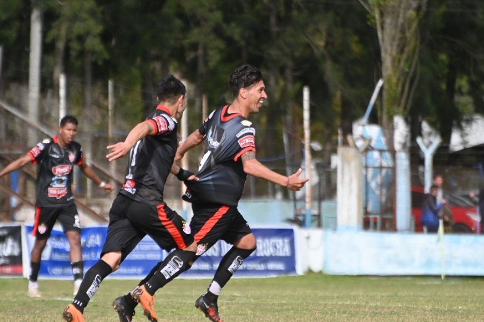 Juli&aacute;n Cano.