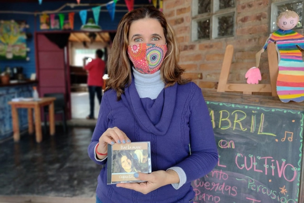 Virginia La Iacona presenta en versi&oacute;n digital su disco "Dar la Mano"