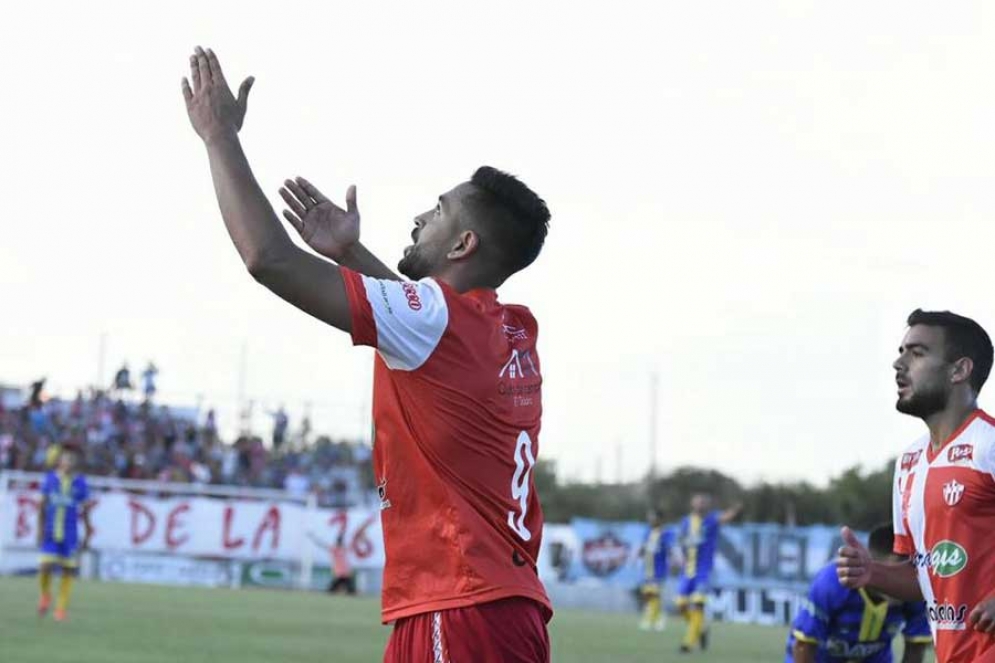 Meza festejando su gol. Foto: Jonathan Arga&ntilde;araz