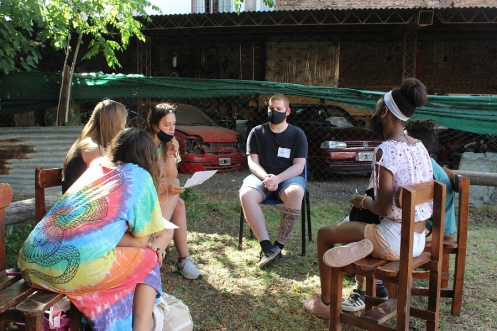 J&oacute;venes conversaron y evacuaron dudas sobre la educaci&oacute;n sexual
