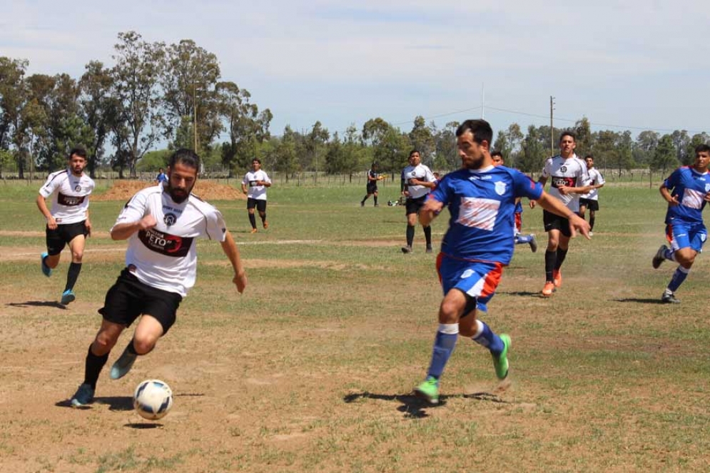 Liga de F&uacute;tbol: con la baja de un equipo, comienzan los Playoffs