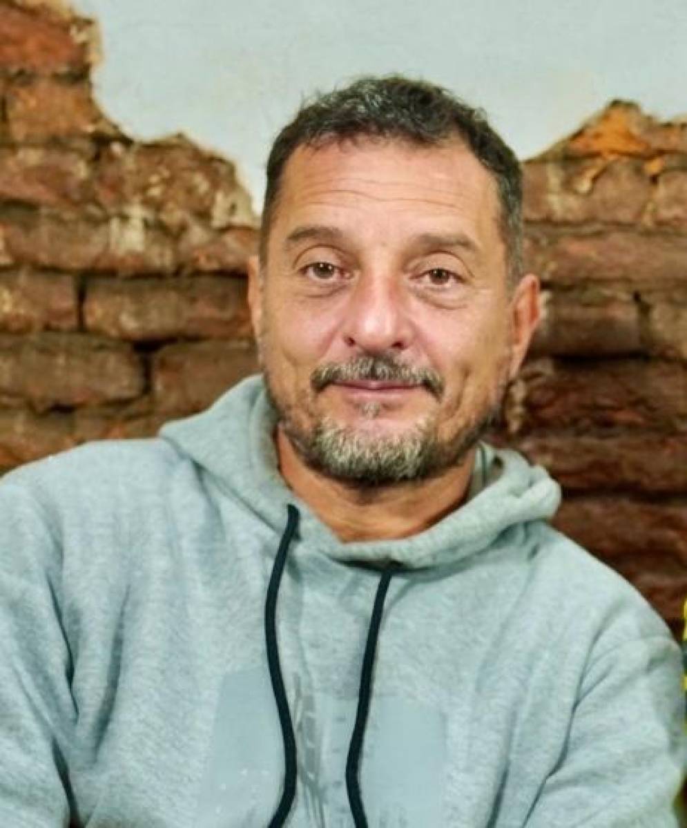 Gustavo Bastiano en NacPop. Pide perpetua para los asesinos de su hermano. 