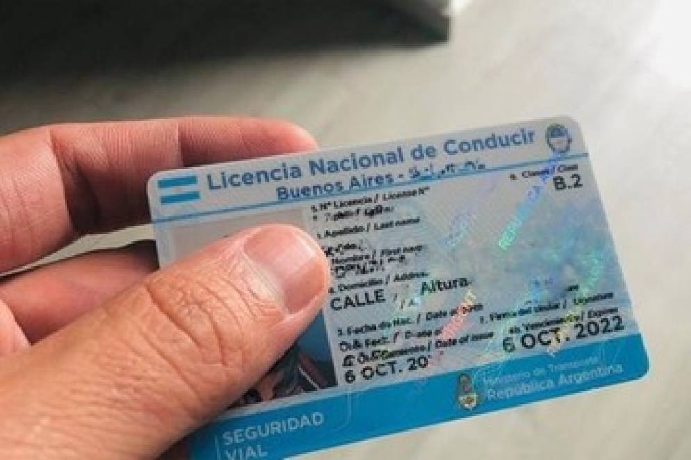 Los mayores a 65 deber&aacute;n revalidar la licencia cada tres a&ntilde;os y a partir de los 70, la renovaci&oacute;n se har&aacute; todos los a&ntilde;os.