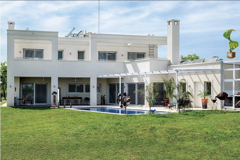 La fachada de la vivienda que busca nuevo propietario.