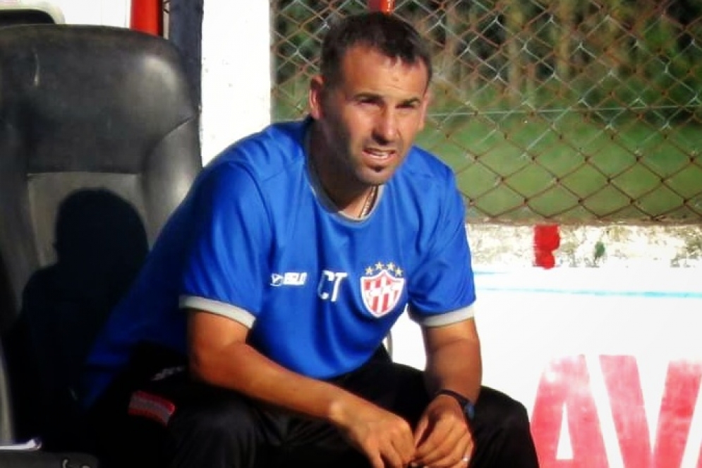 Gonzalo M&aacute;rquez espera el regreso de las pr&aacute;cticas en el Ar&iacute;n. (FOTO: Javier Morales).