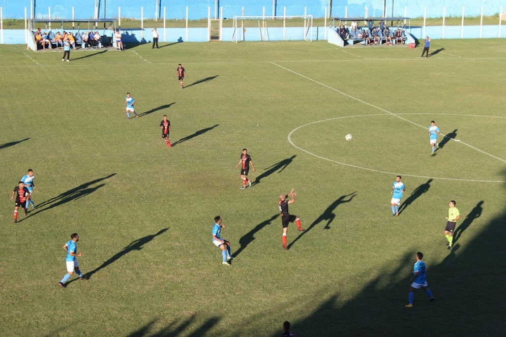 La palabra de los protagonistas luego de la derrota con Villa San Carlos