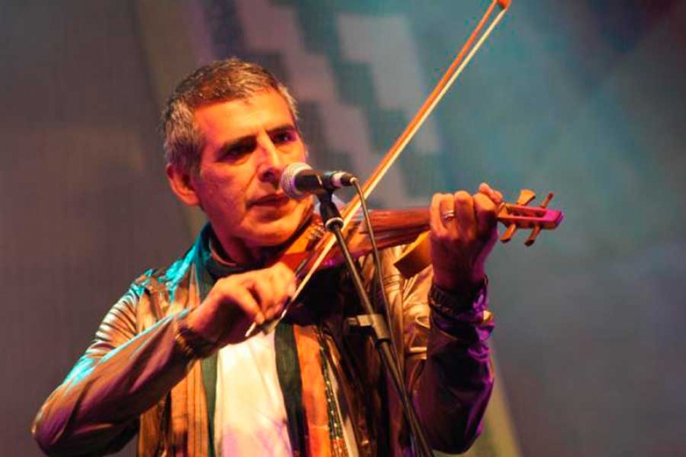 El recital de Peteco Carabajal tambi&eacute;n reprogramado. 