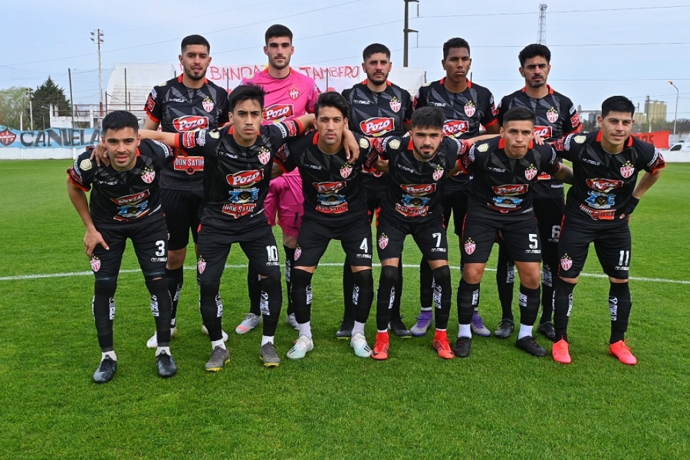 El s&aacute;bado a las 12:10, enfrenta al otro puntero: Flandria.(FOTO: Jonathan Arga&ntilde;araz)