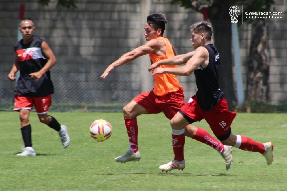 Ca&ntilde;uelas disput&oacute; m&aacute;s amistosos. 
