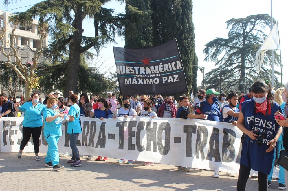 Participaron m&aacute;s de 700 personas. 
