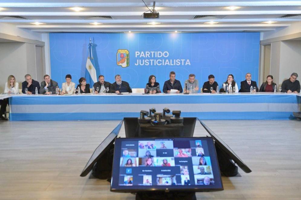 El plan econ&oacute;mico de un futuro gobierno est&aacute; en el eje del debate.