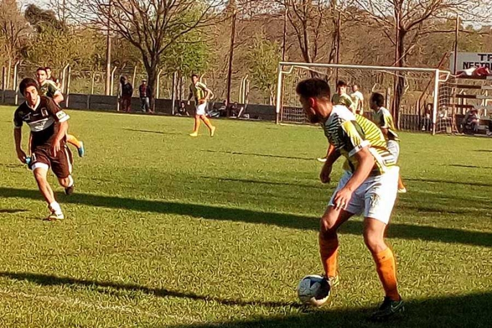 Mal comienzo para Uribe en la Liga de Lobos que cay&oacute; por 2 a 0 ante San Miguel de Las Heras. 