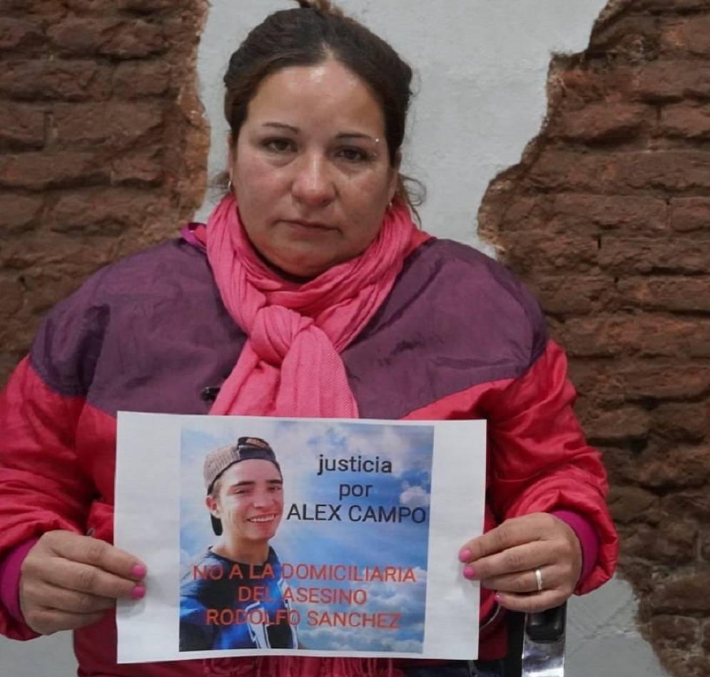 Claudia Cortes, mam&aacute; de Alex Campo.