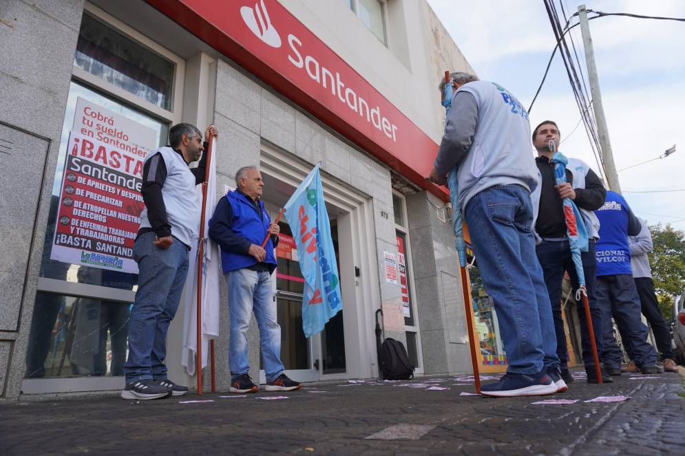 Comenz&oacute; a media ma&ntilde;ana del martes y se extendi&oacute; hasta pasado&nbsp;el&nbsp;mediod&iacute;a.