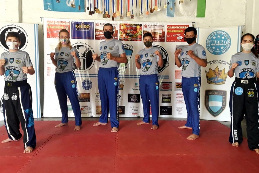 La escuela de Kick Boxing de Ca&ntilde;uelas. 