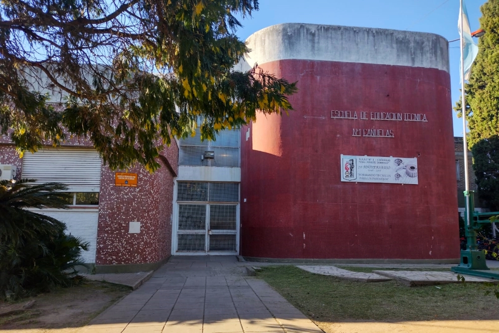 Un padre fue denunciado por agredir a docentes de la Escuela T&eacute;cnica