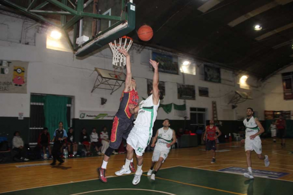 La ca&ntilde;uelenses se metieron entre los cuatro primeros de la ABEE nuevamente. 