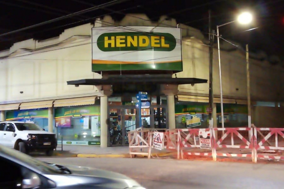 Intent&oacute; realizar una estafa en el local de 25 de Mayo y Libertad.