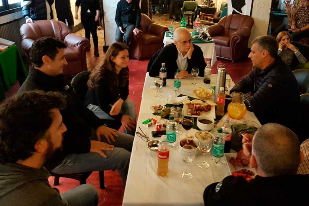 Taiana con agenda en Ca&ntilde;uelas