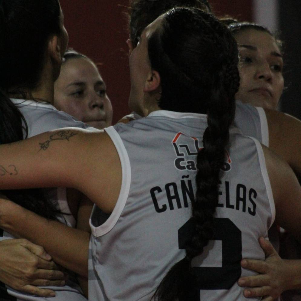 El objetivo para por mantener la categor&iacute;a. Ph: V&oacute;ley CFC.