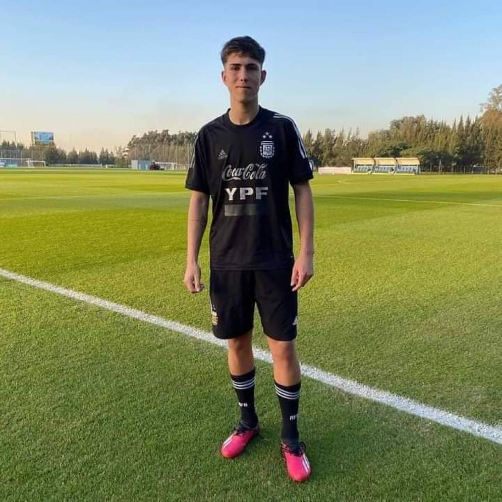 Lleg&oacute; al club con edad de 5&deg; divisi&oacute;n.