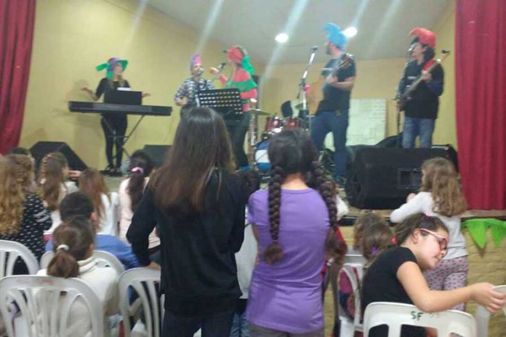 Se realizaron los festejos por el D&iacute;a de Ni&ntilde;o en Casares y M&aacute;ximo Paz