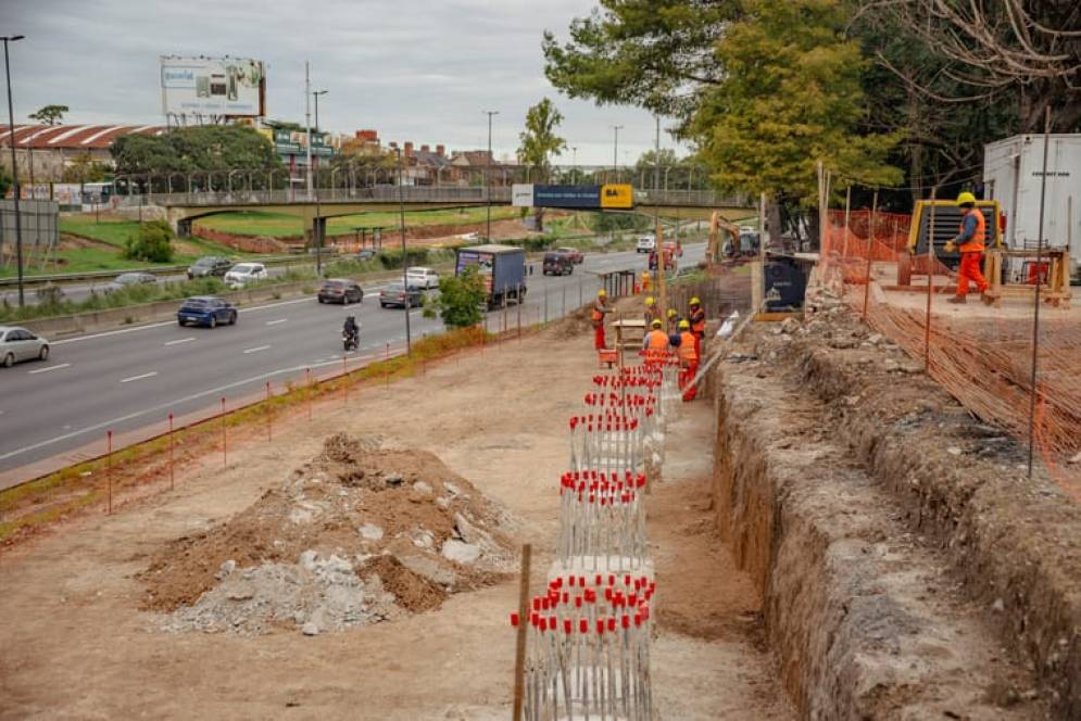 Diariamente se producen  "embudos" en la zona.