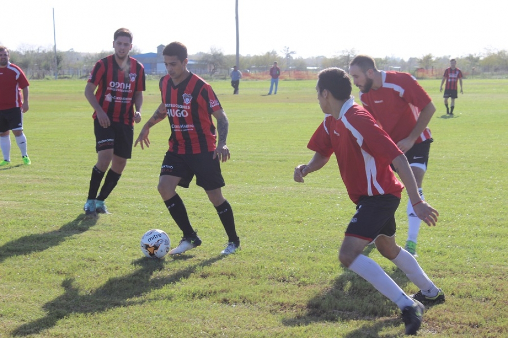 12 de octubre le gan&oacute; 2 a 1 a Rossonero. 