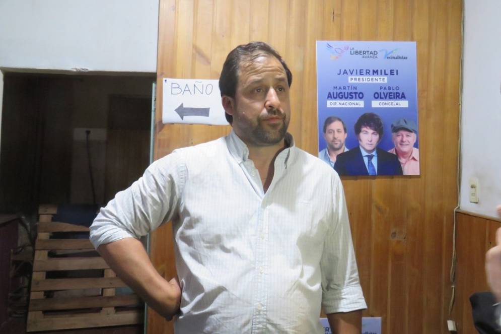 &iquest;Augusto se prueba el traje de funcionario del gobierno de Milei?