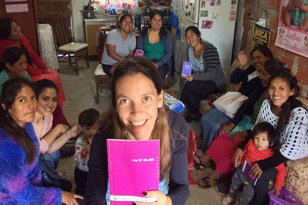 Fernanda Rojo (centro) asumir&aacute; en la flamante &aacute;rea. 