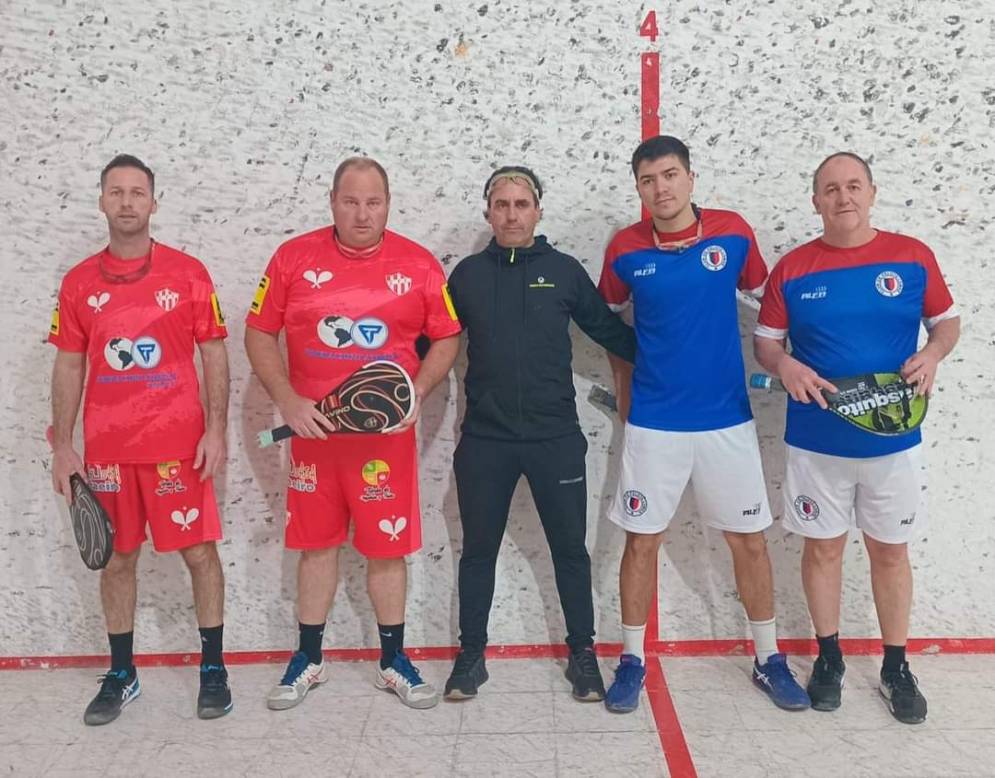 La yunta conformada por Jos&eacute; y Rafa&nbsp;Dieste.