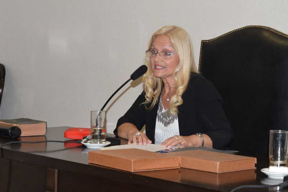 Ver&oacute;nica Iozzolino, presidenta del Consejo Escolar. 