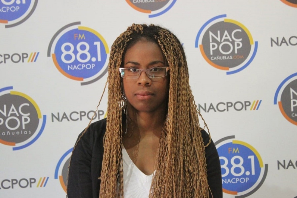 L. cont&oacute; su historia en NacPop.