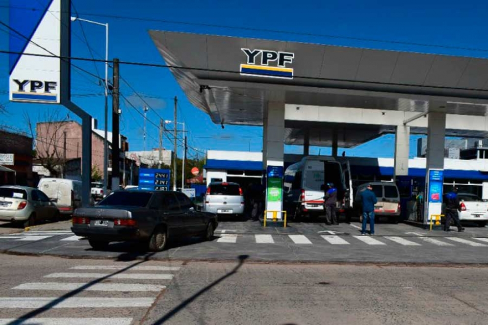 Desde el domingo liberar&aacute;n el precio de los combustibles