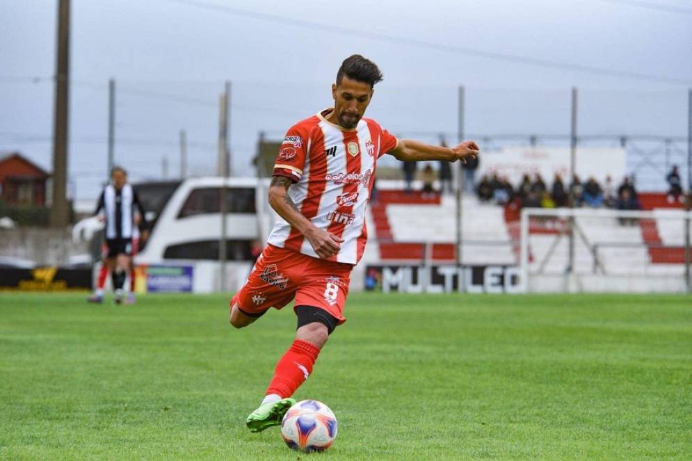Juli&aacute;n Cano.