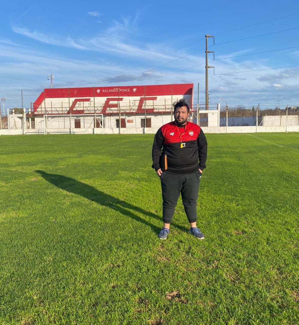 Ni el f&uacute;tbol profesional ni el femenimo pudieron escaparle a la lucha por el descenso.