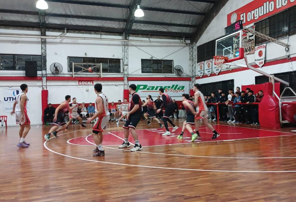 El "rojo" marc&oacute; el 50% de los tiros de dos puntos. 