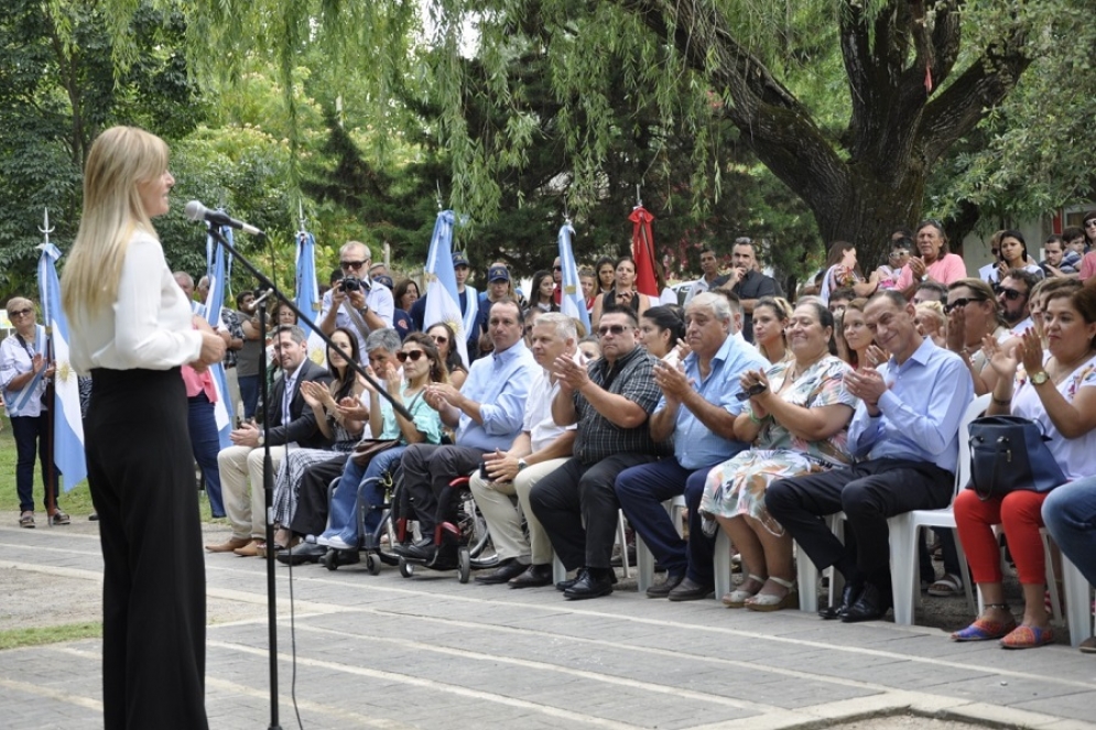 Fassi en el momento que daba su discurso. 