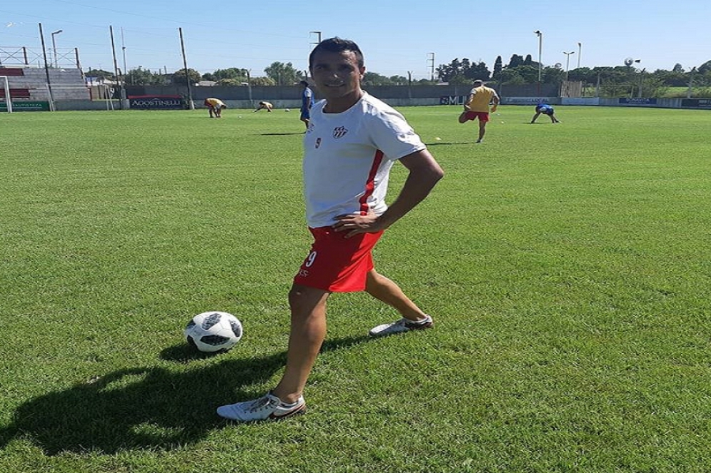 Ca&ntilde;uelas FC, a horas del viaje a Laprida