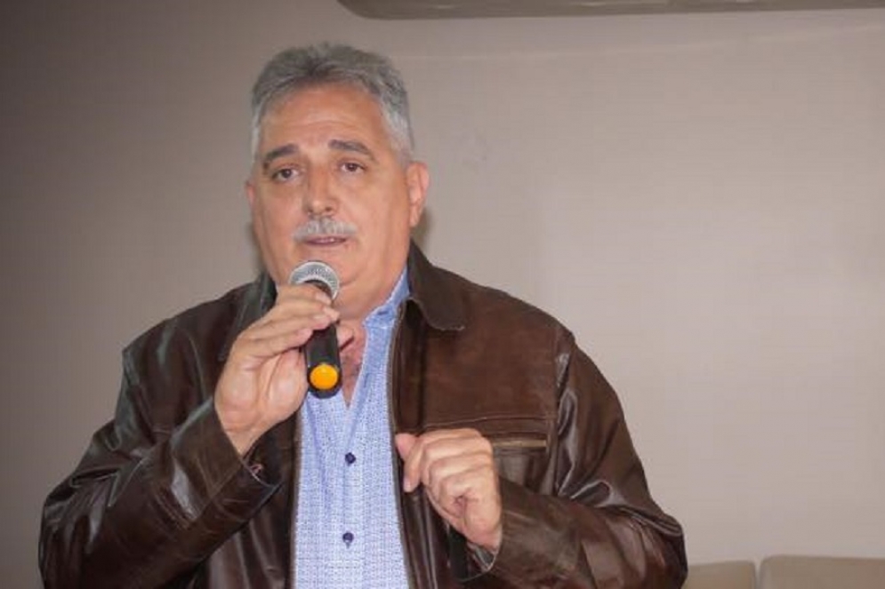 Daniel Ferro. 