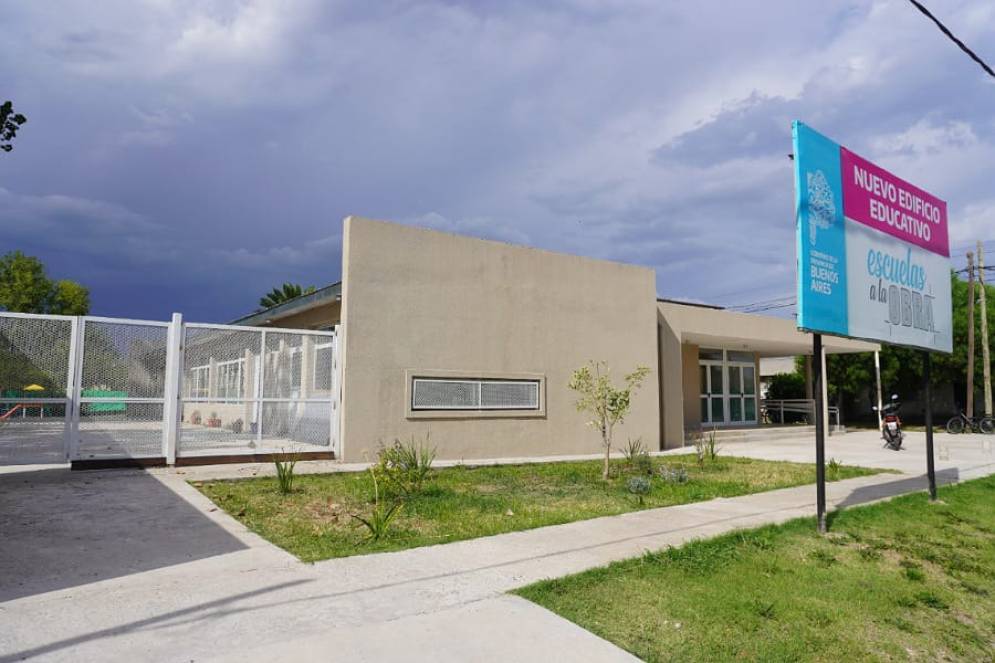 El edificio inaugurado en mayo pasado se ubica en Azcu&eacute;naga y Acu&ntilde;a.